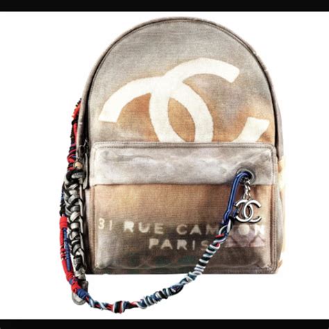 zaino chanel graffiti acquisto on line 2019|CHANEL Pre.